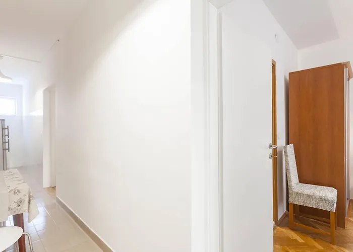 Maras Apartment